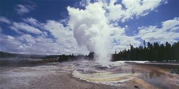Great Drives: a tour from West Yellowstone to Old Faithful